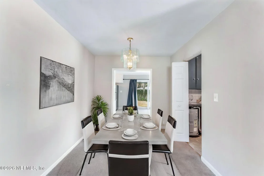 Photo of 5330 OAK FOREST Drive