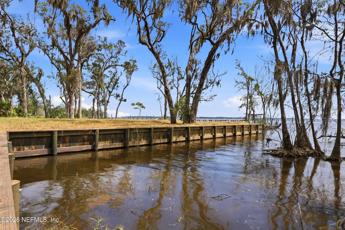 Photo of 4661 RAGGEDY POINT Road