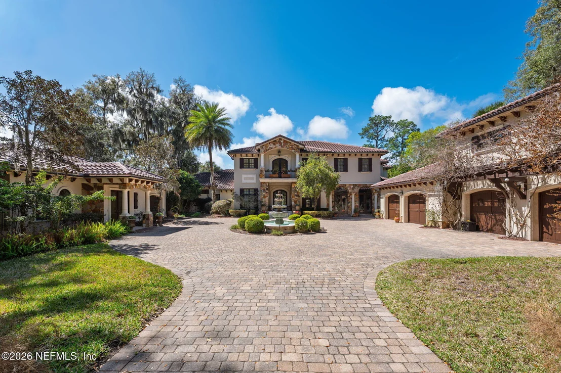 Photo of 24733 HARBOUR VIEW Drive