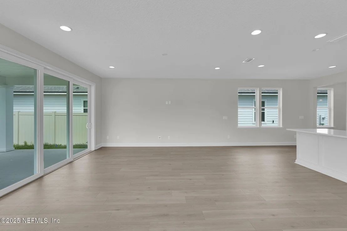 Photo of 329 REFLECTIONS Avenue