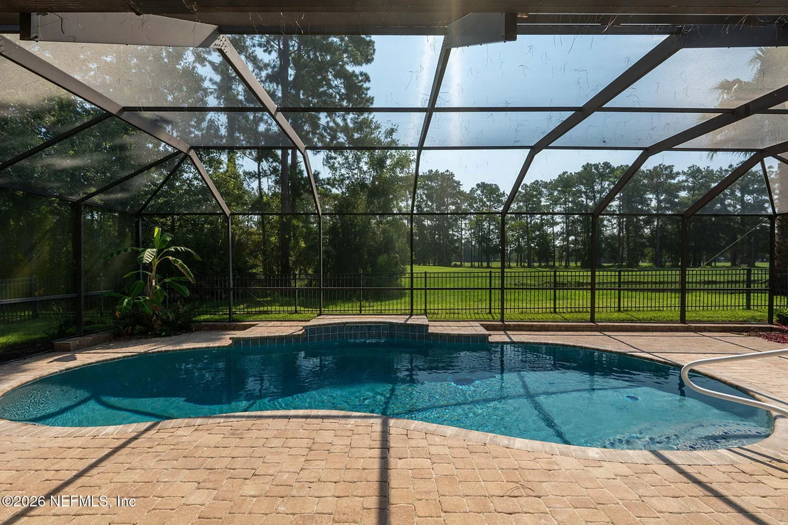Photo of 2325 LINKS Drive