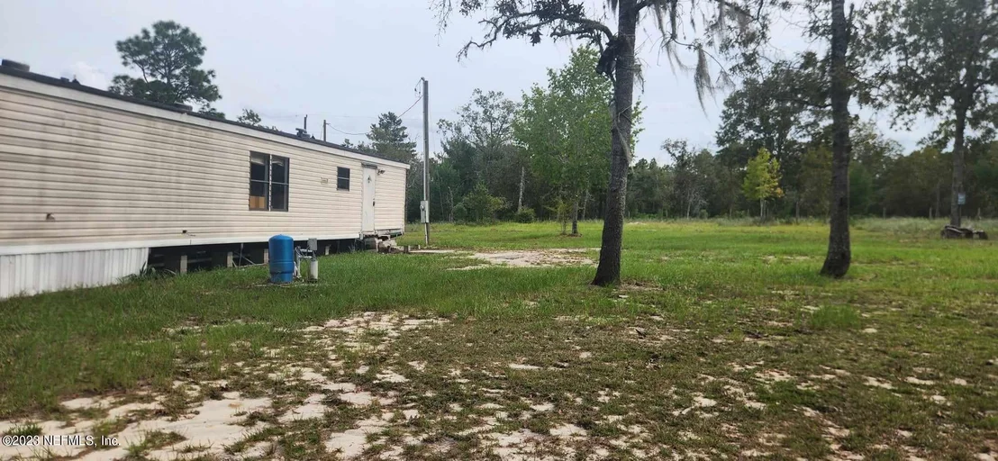 Photo of 7850 RANCHETTE Road
