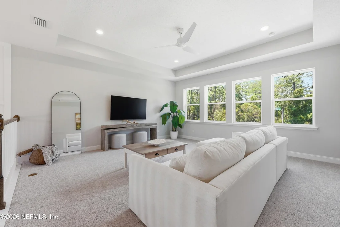 Photo of 351 PALM CREST Drive