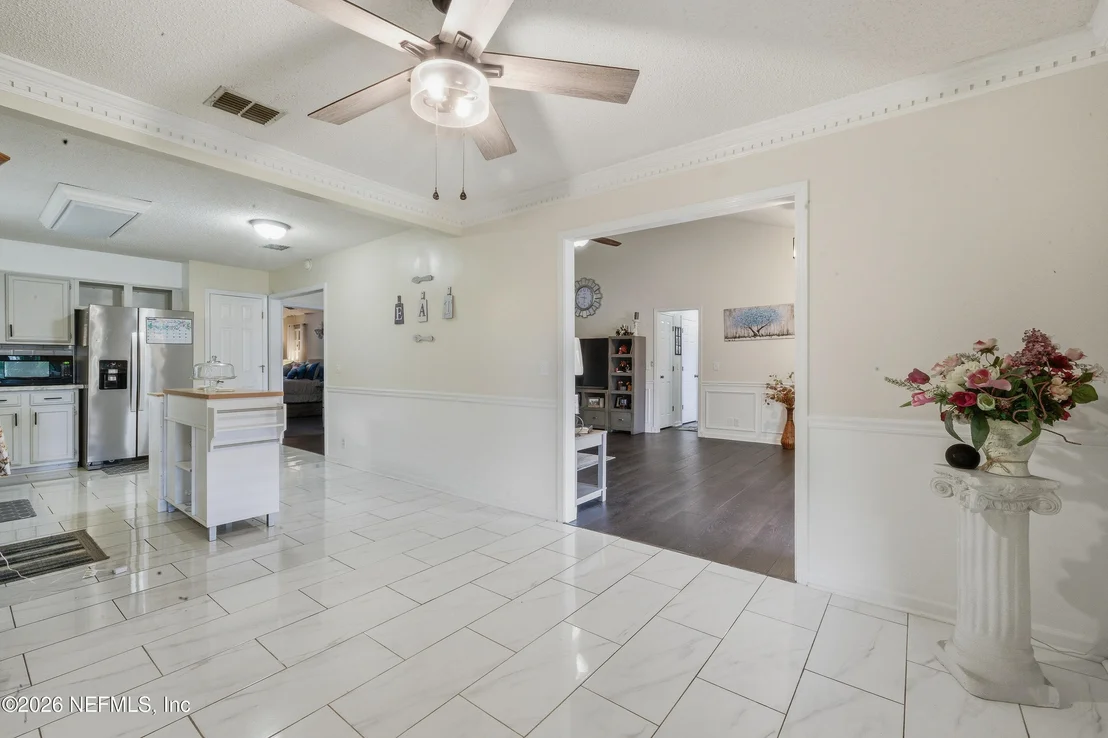 Photo of 2428 STONEBRIDGE Drive