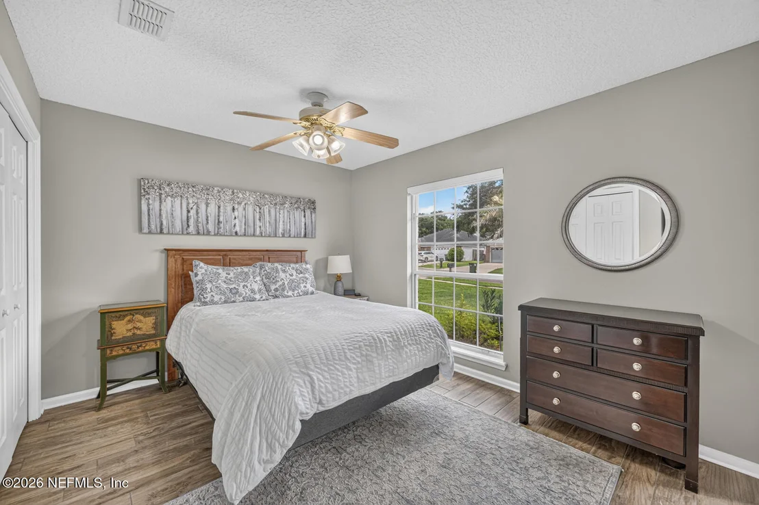 Photo of 12156 CEDAR TRACE Drive N
