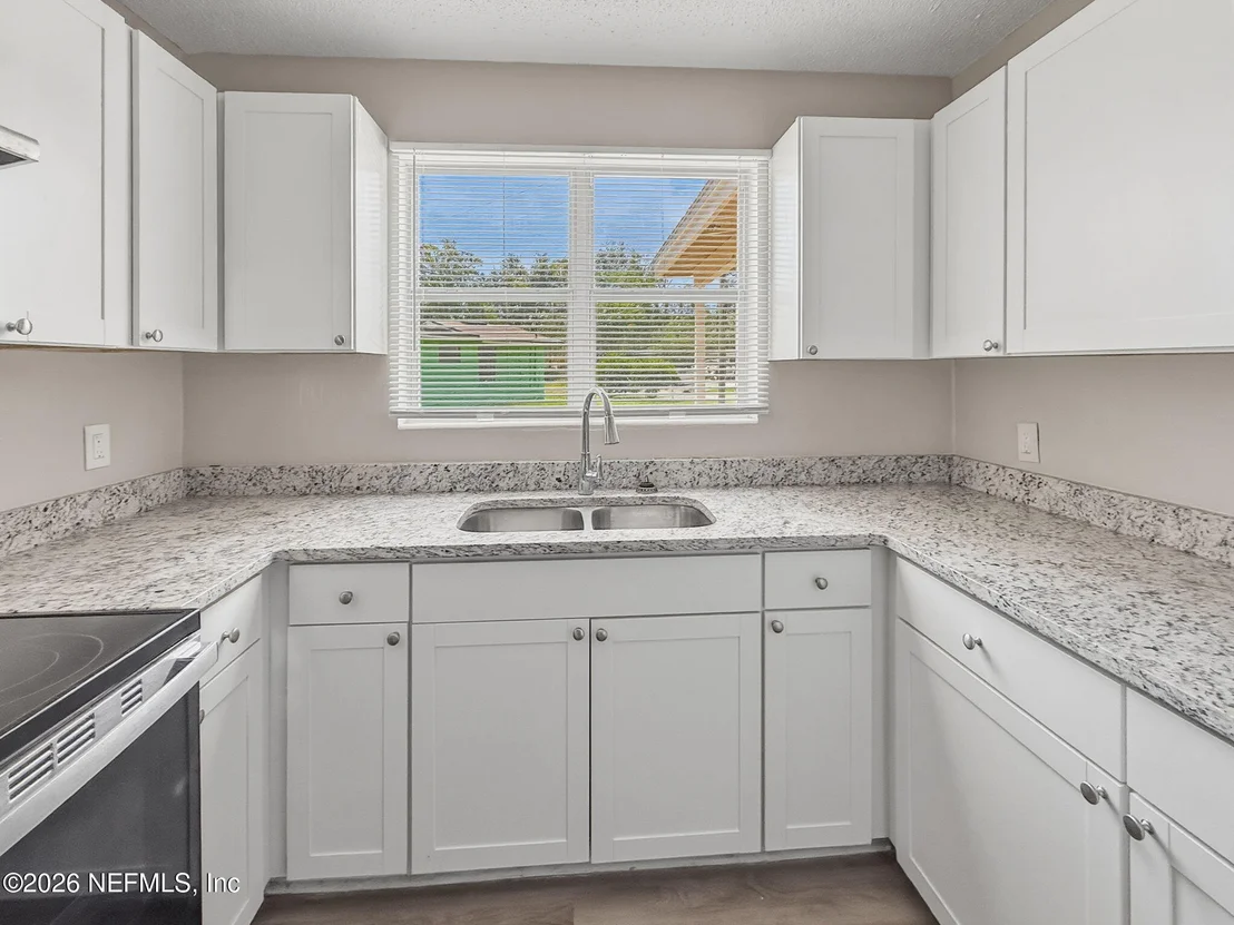 Photo of 5233 DALLEN LEA Drive