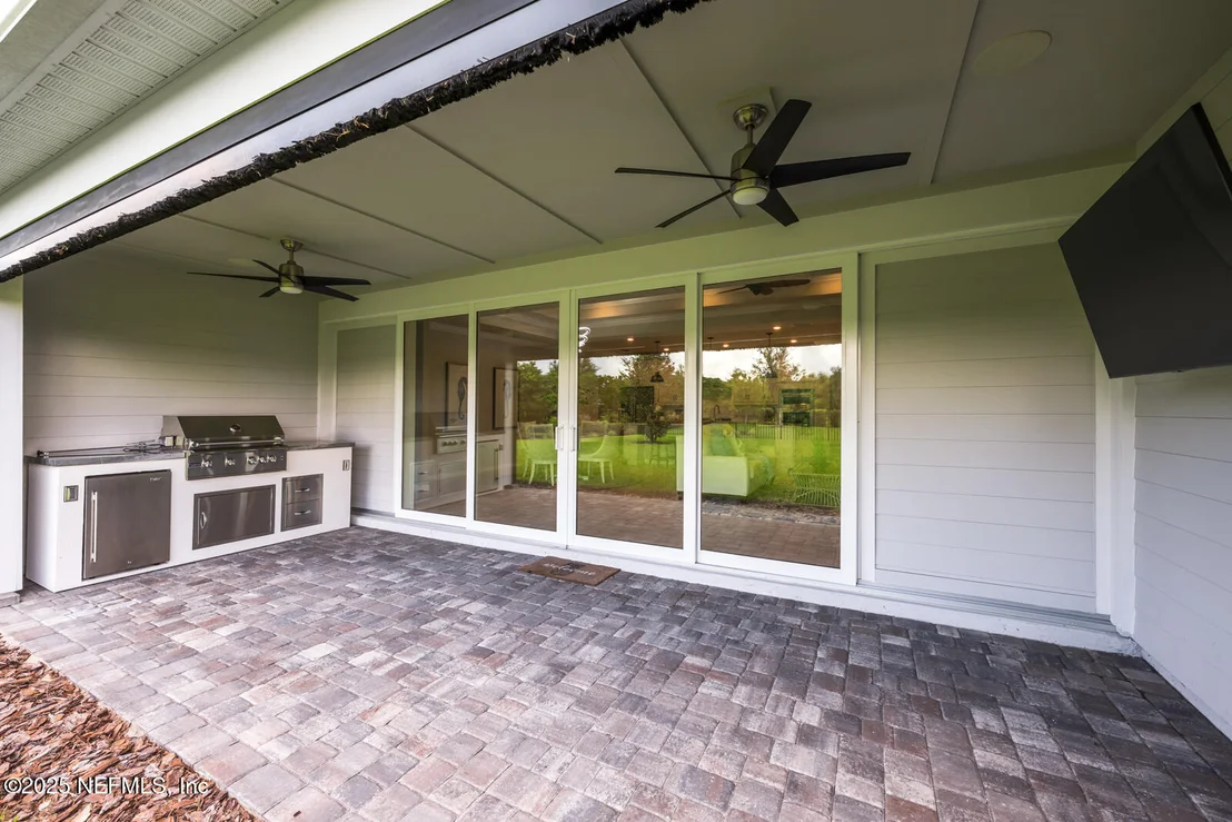 Photo of 10737 TOWN VIEW Drive