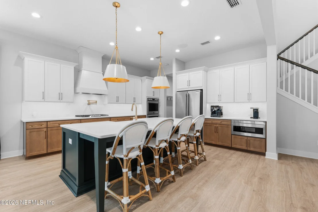 Photo of 764 SEAGROVE Drive