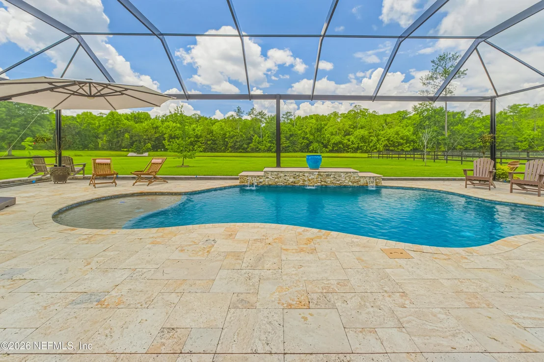 Photo of 121 ASHTON OAKS Drive