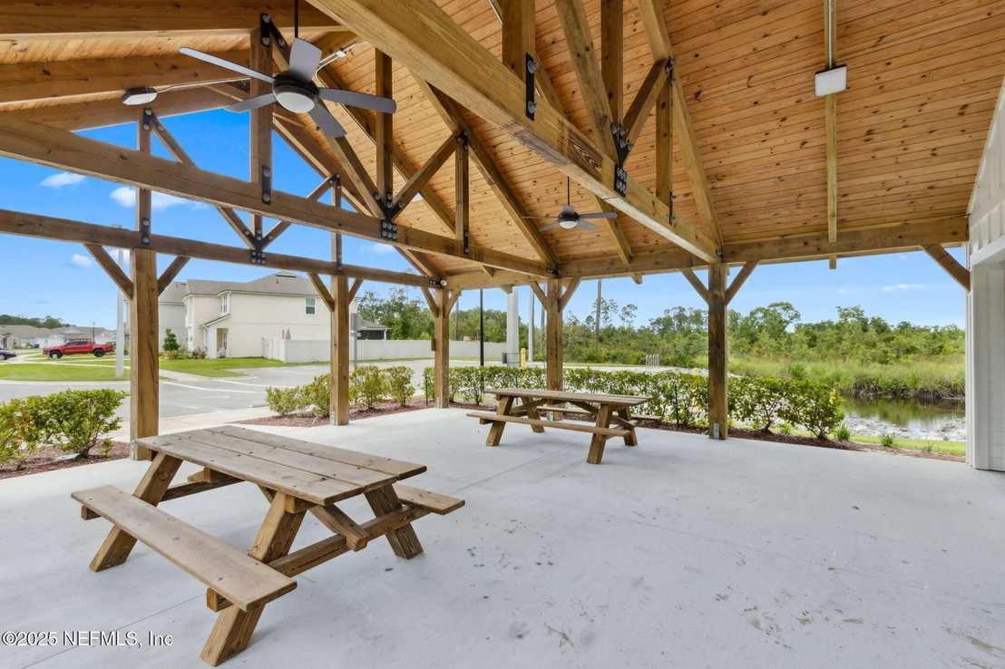 Photo of 70414 WINDING RIVER Drive