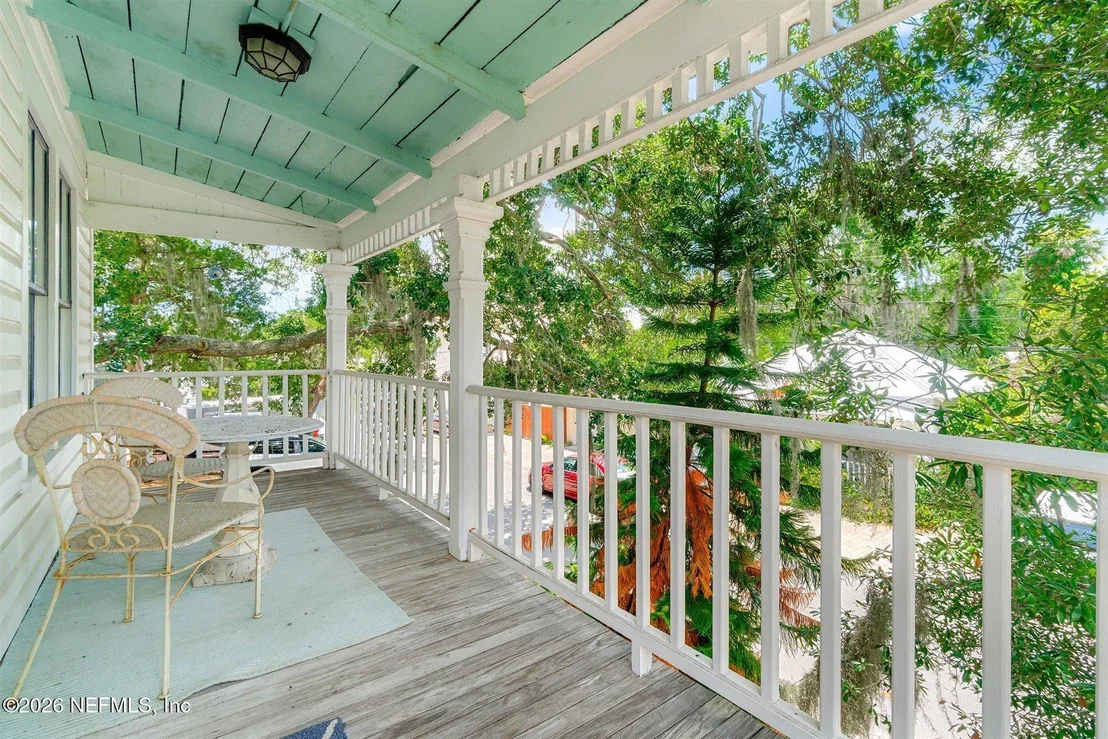 Photo of 18 LOCUST Street