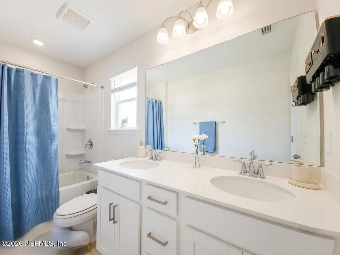 Photo of 13011 HOLSINGER Boulevard