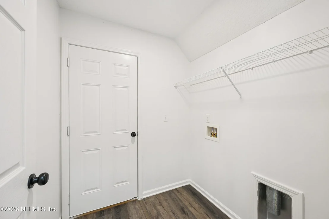 Photo of 54017 ASHERTON Cove