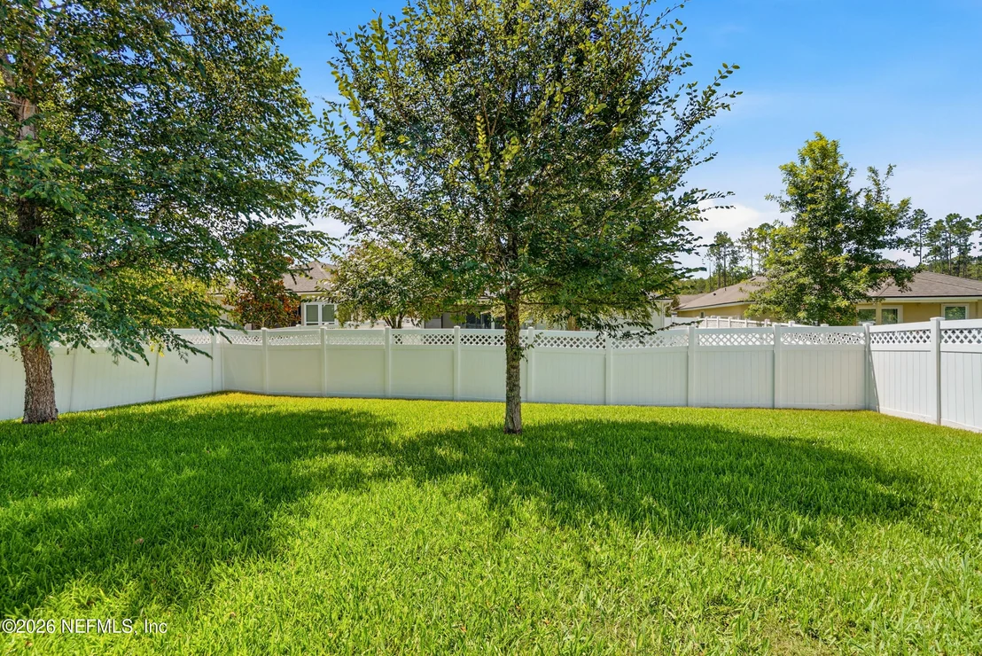 Photo of 384 SHETLAND Drive