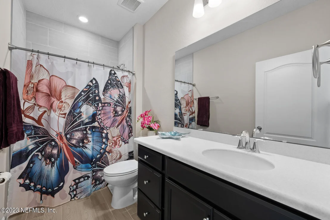 Photo of 31 SEAMOUNT Way