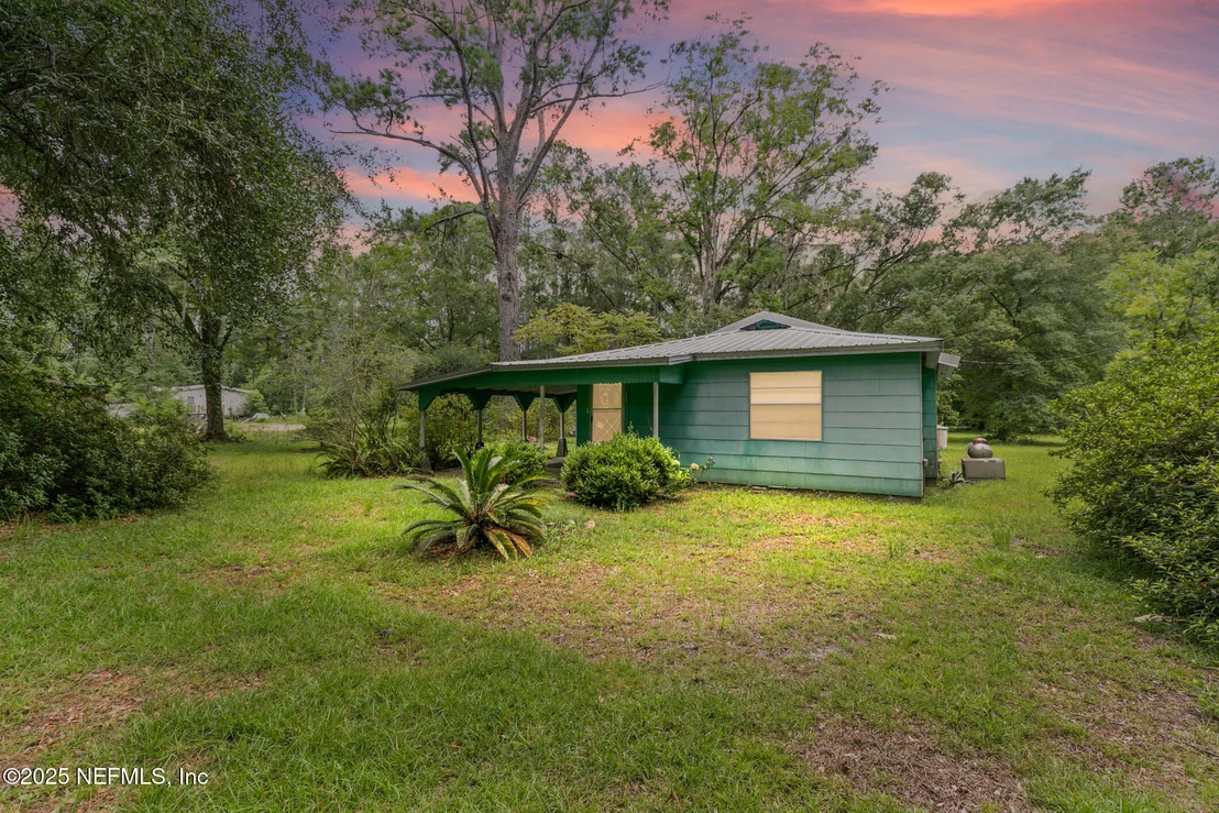 Photo of 44125 JARRETT Road