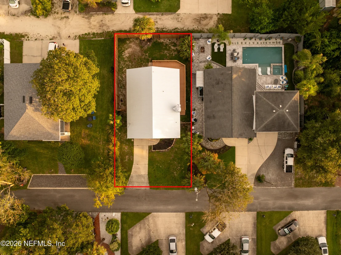 Photo of 207 B Street