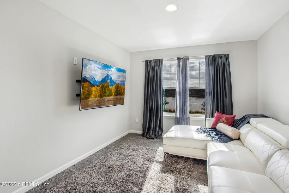 Photo of 429 NARROWLEAF Drive