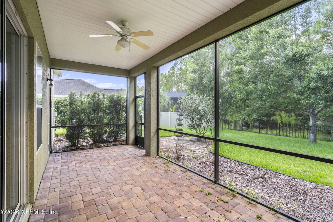 Photo of 442 ENREDE Lane