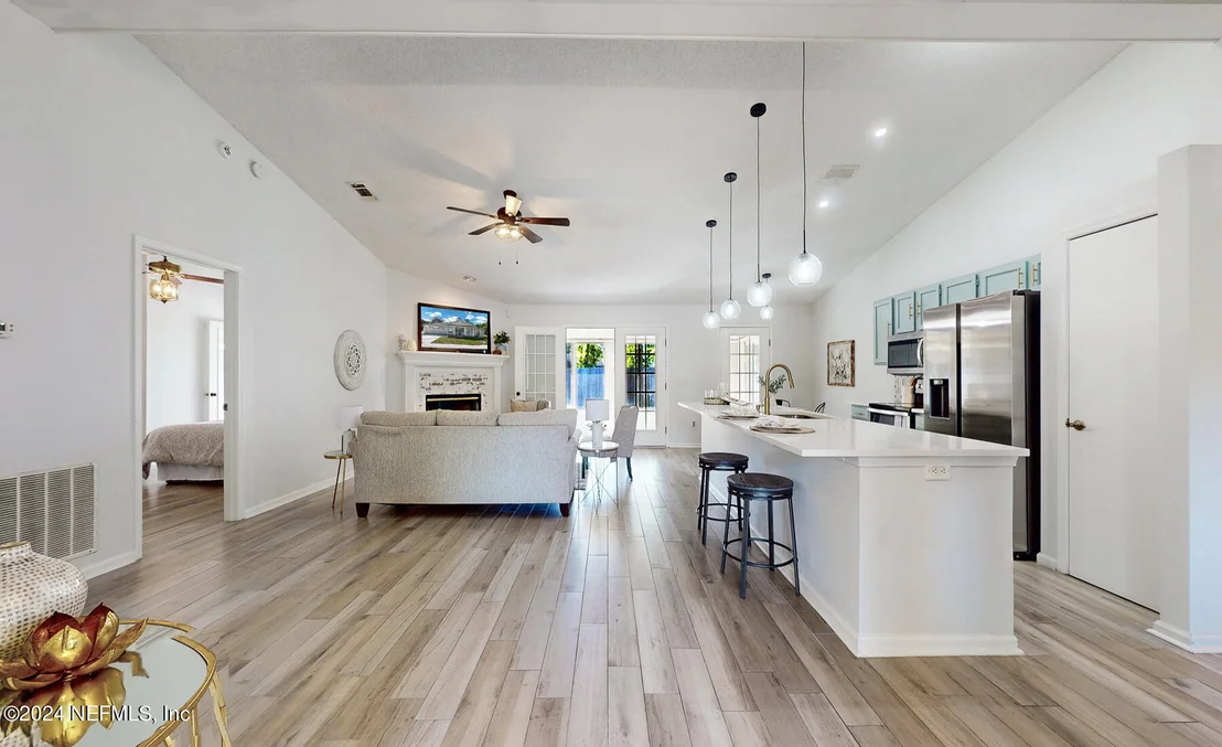 Photo of 8666 CHARLESGATE Circle N