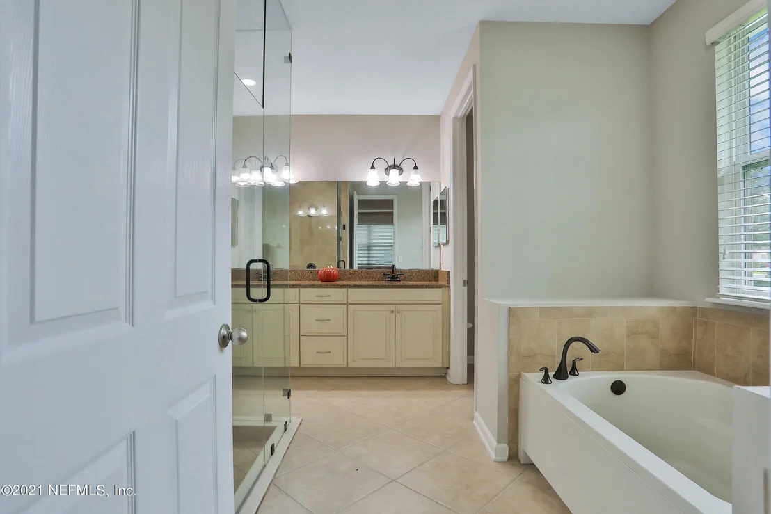Photo of 396 WILLOW WINDS Parkway
