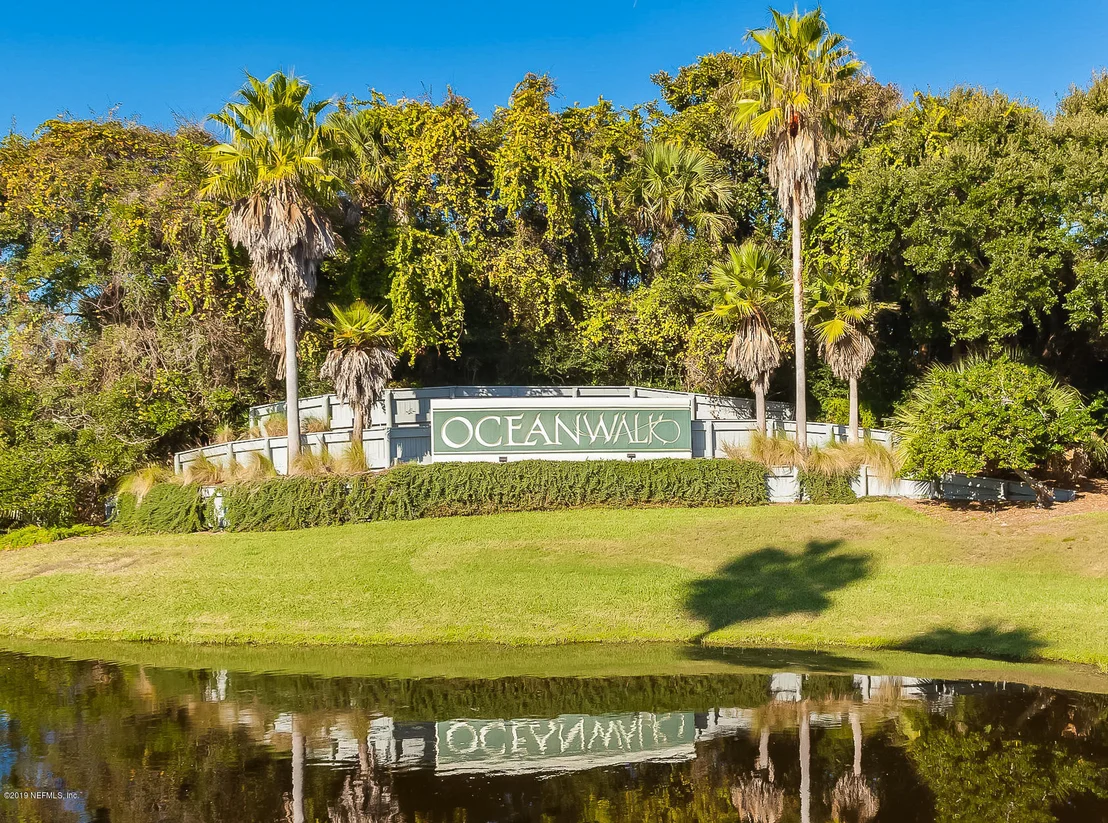 Photo of 235 OCEANFOREST Drive N