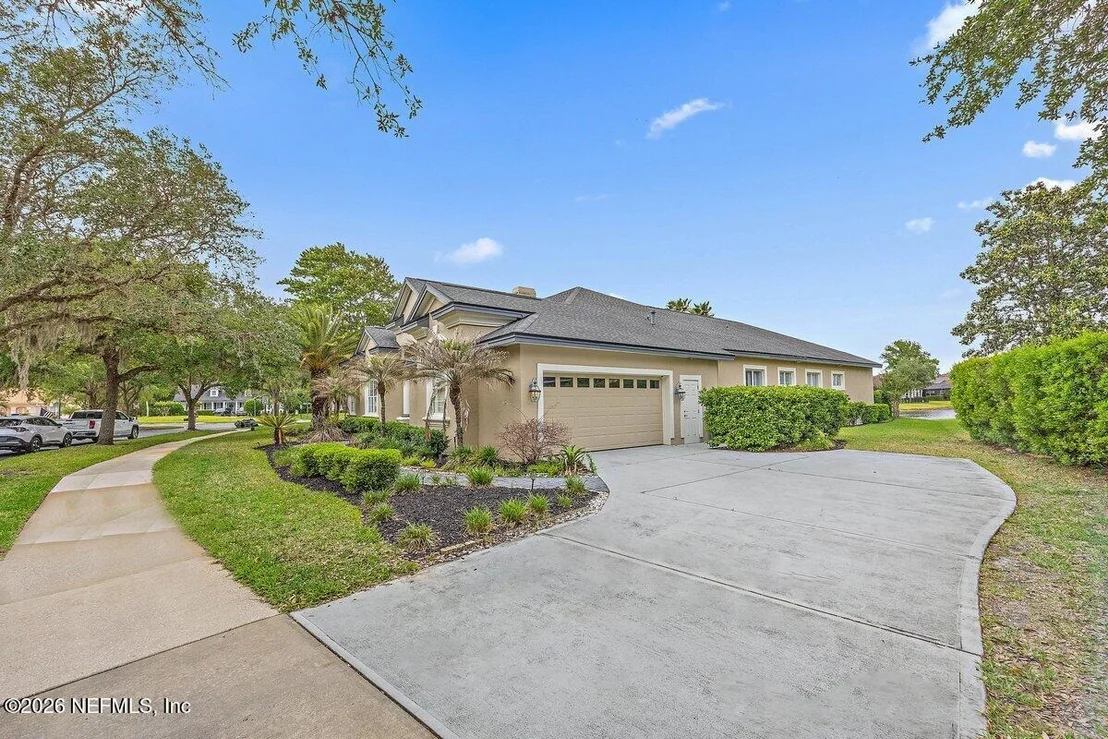 Photo of 188 PINEHURST POINTE Drive