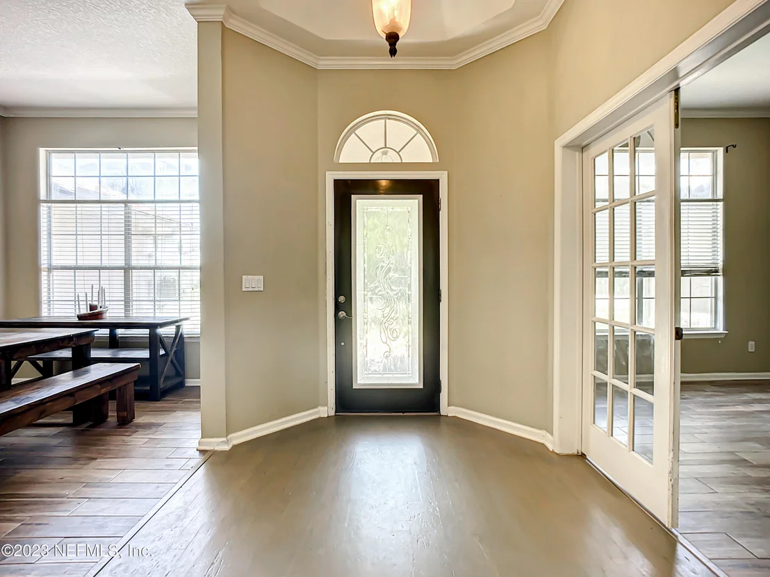Photo of 914 GARRISON Drive