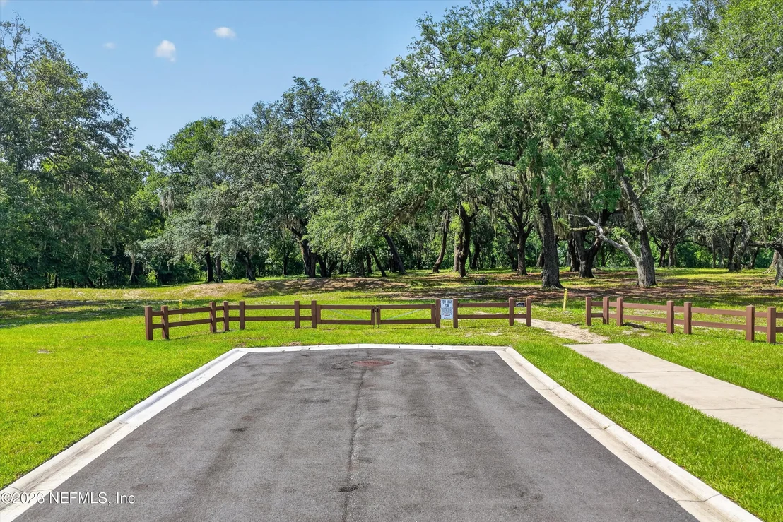 Photo of 785 BACK CREEK Drive