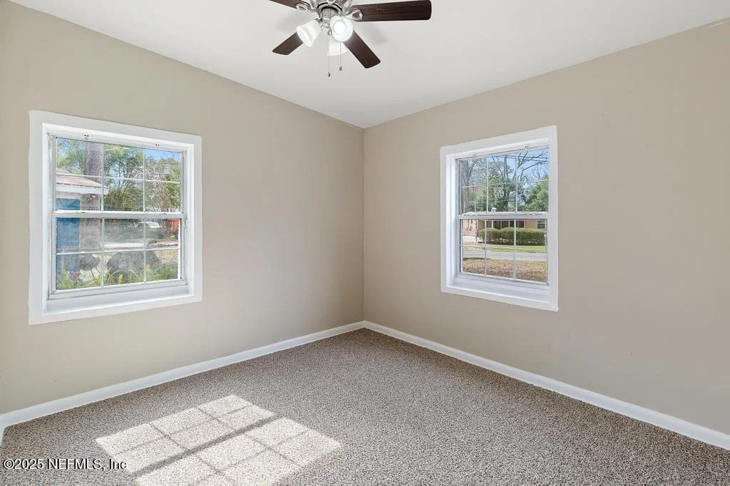 Photo of 5803 GERANIUM Road