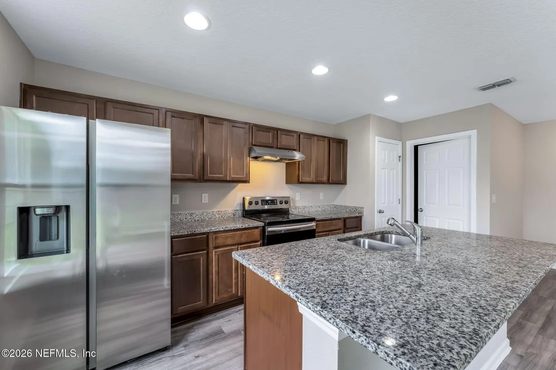 Photo of 7828 HAMMOND Boulevard