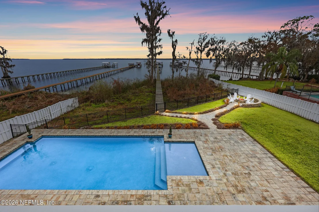 Photo of 5713 CROSSWINDS Circle