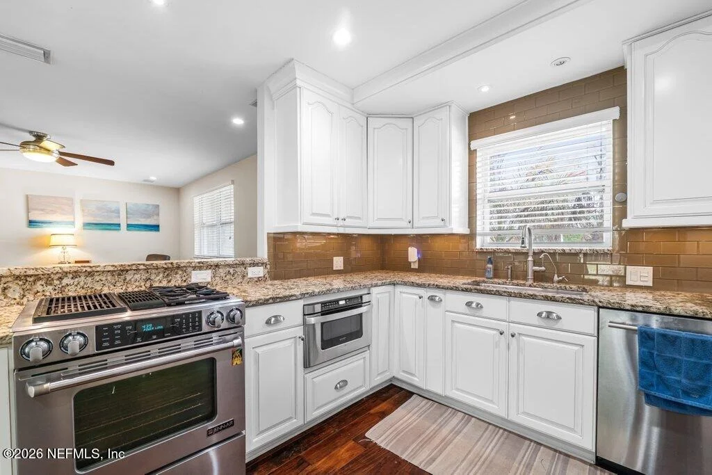 Photo of 5762 HESTON Road