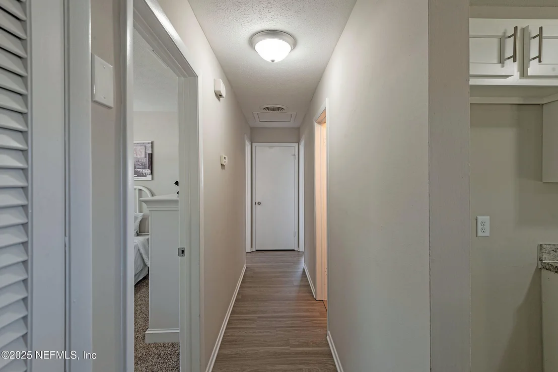 Photo of 2528 LANSDOWNE Drive