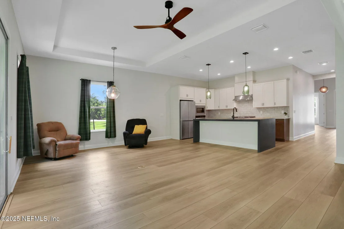 Photo of 10149 FILAMENT Boulevard
