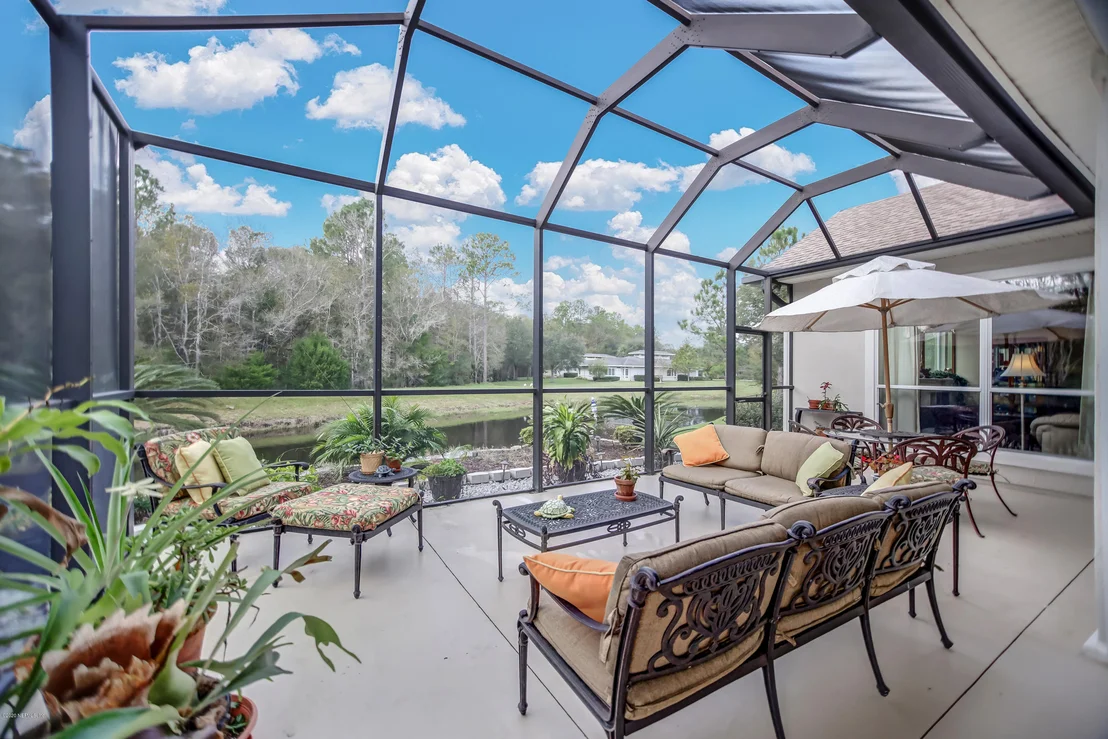 Photo of 261 PINEHURST POINTE Drive