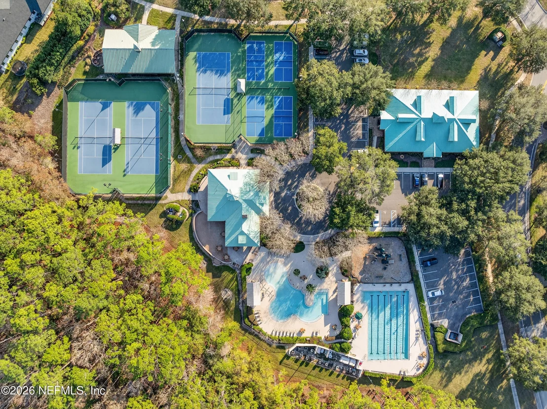 Photo of 24 GREENVIEW Lane