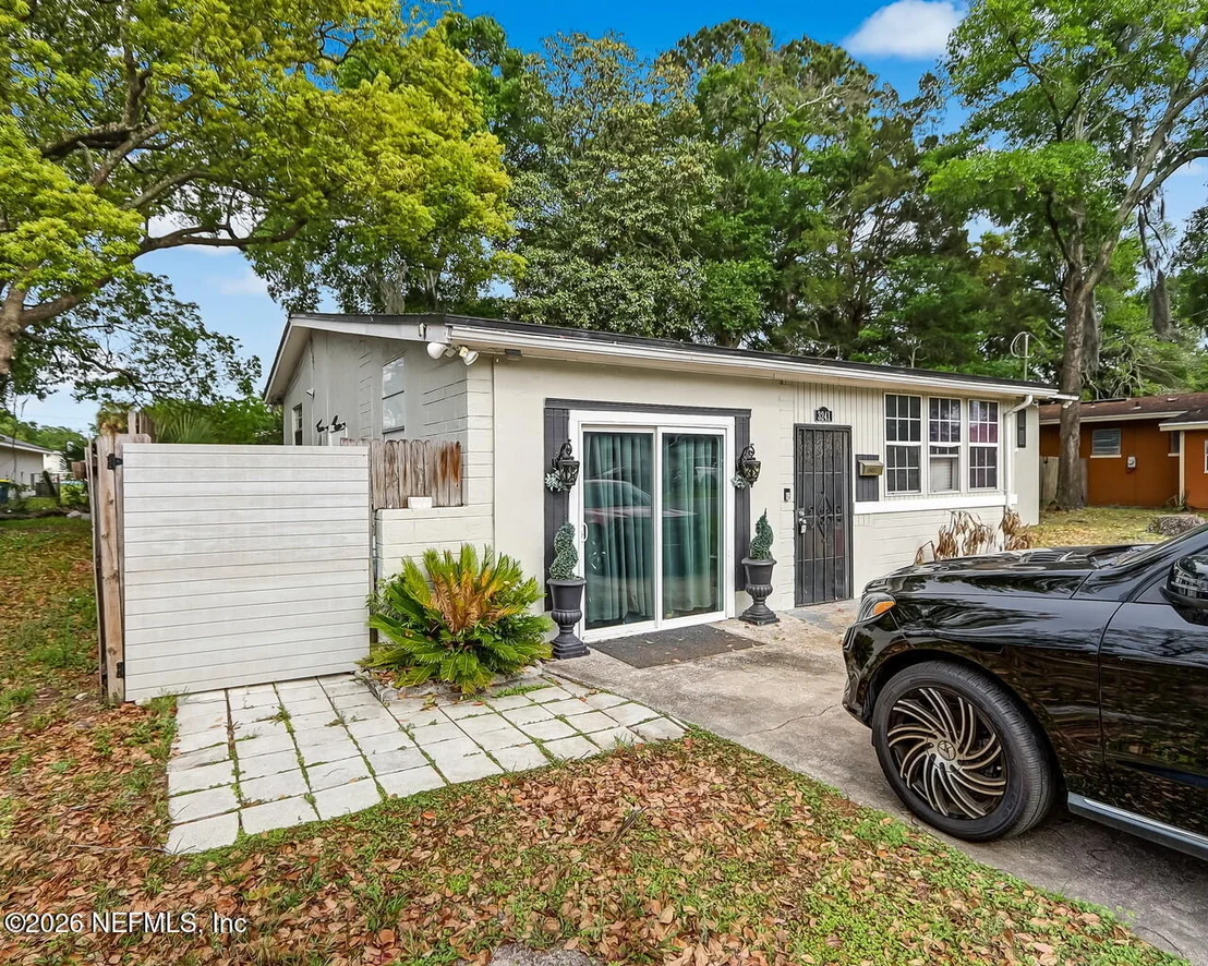 Photo of 3241 CARIBBEAN Drive