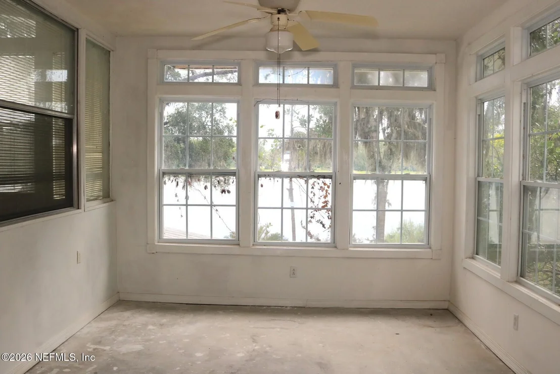 Photo of 214 MIRROR LAKE Drive