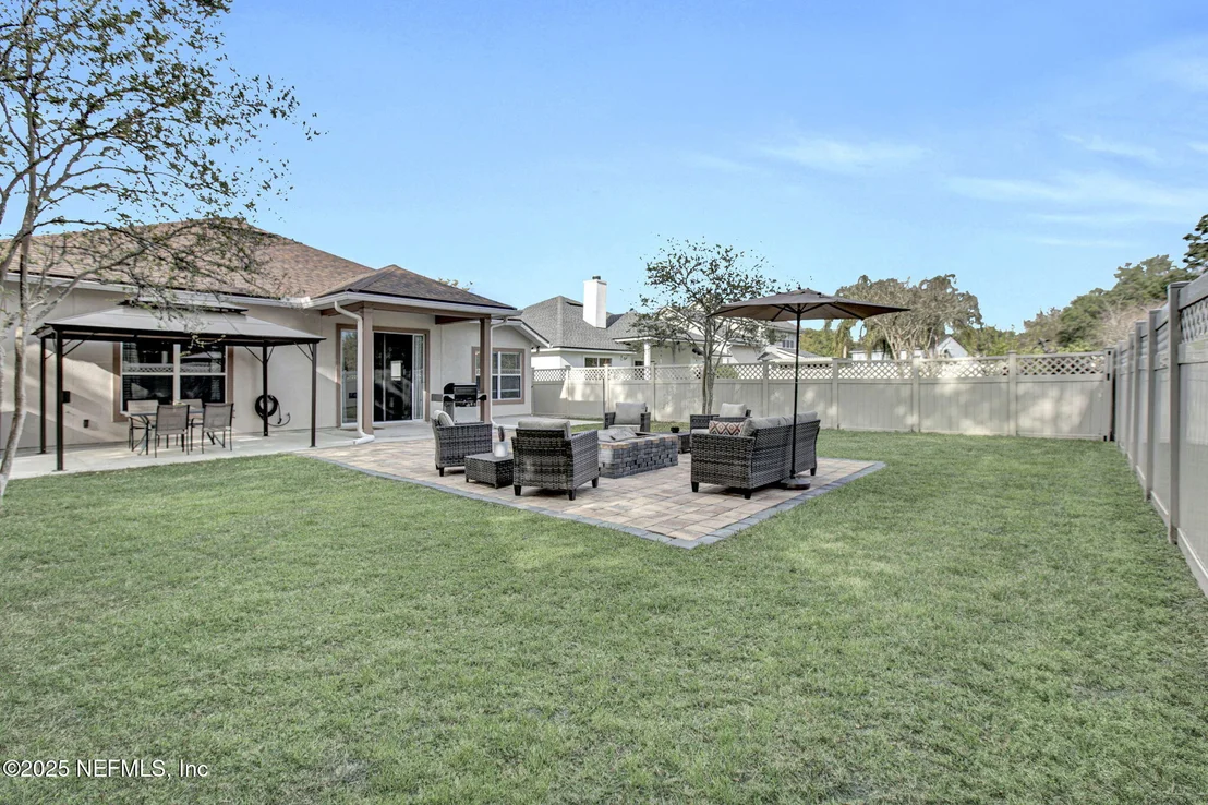 Photo of 1709 WINDOVER Place
