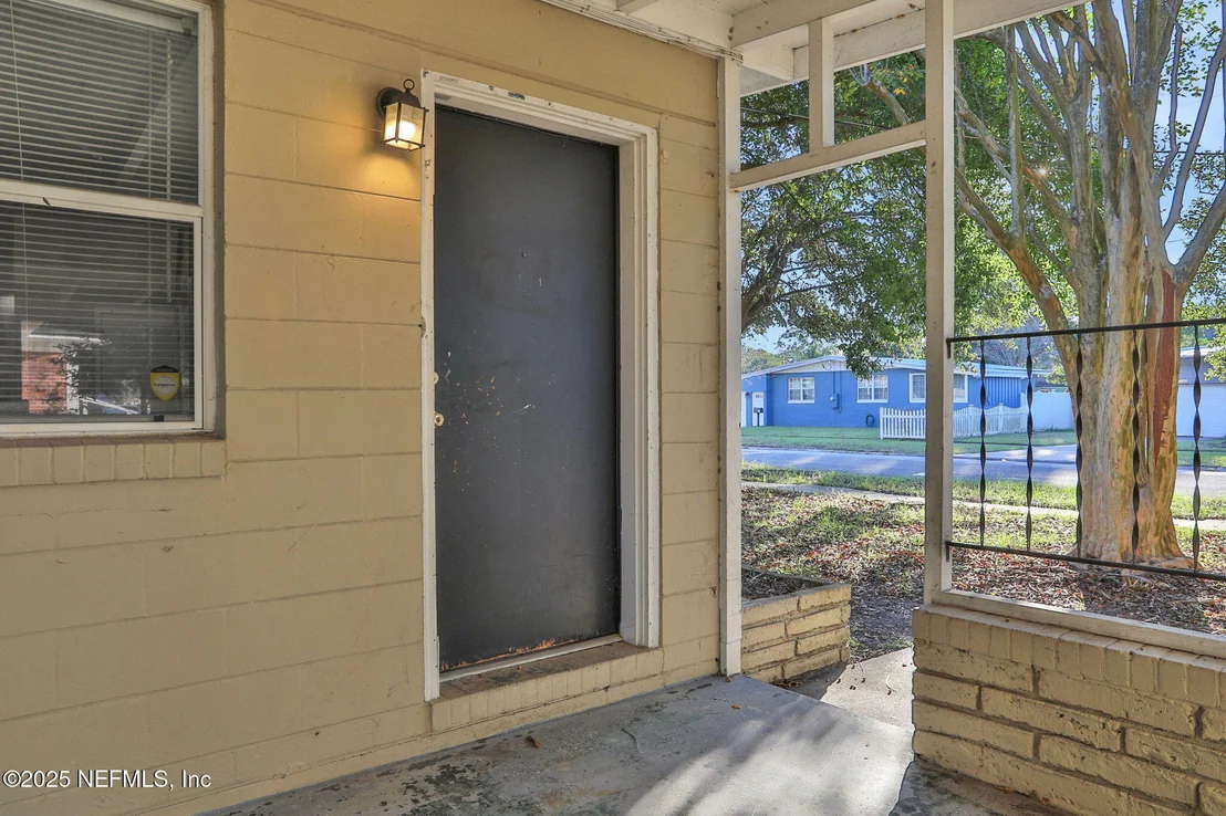 Photo of 3145 PLUMTREE Drive