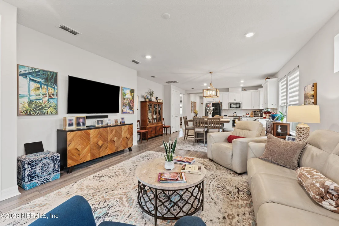 Photo of 596 JUBILEE Circle
