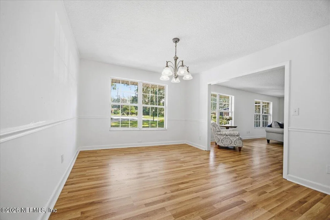 Photo of 6842 ESTRADA Road
