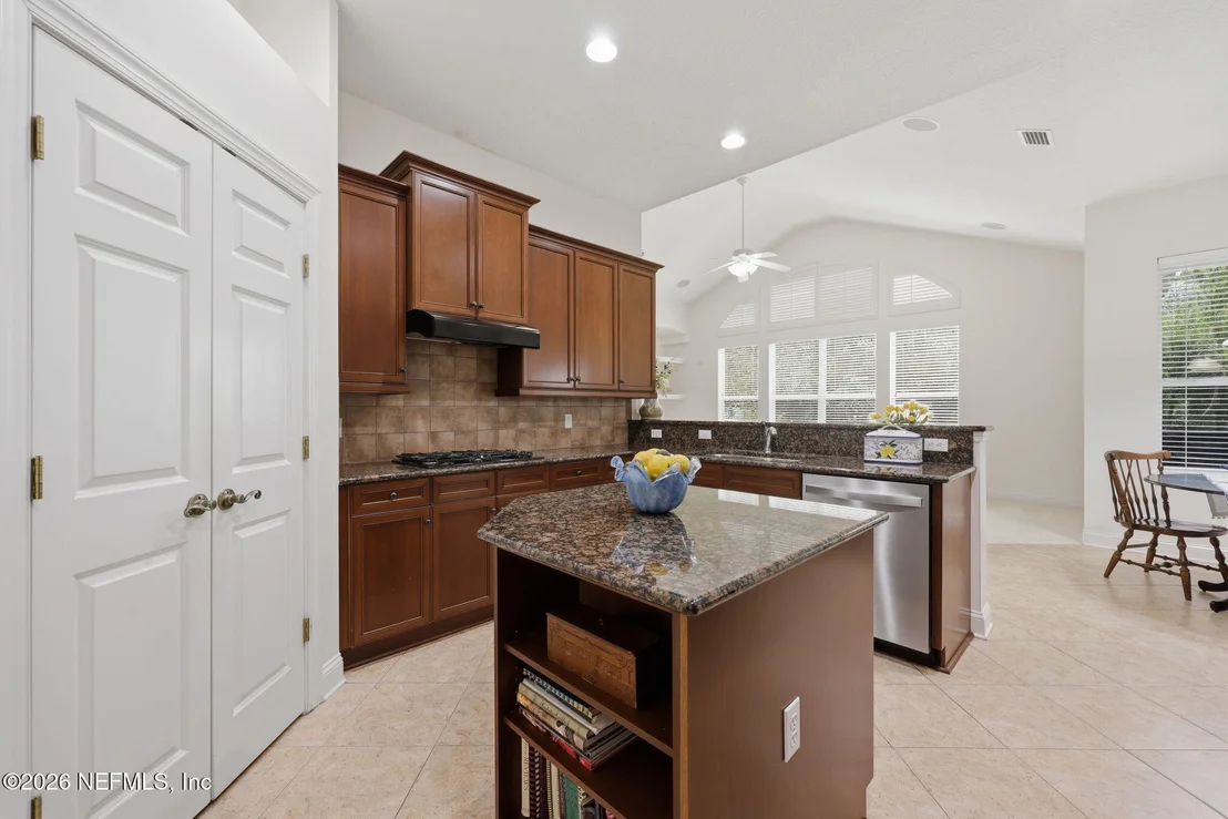 Photo of 443 SEBASTIAN Square