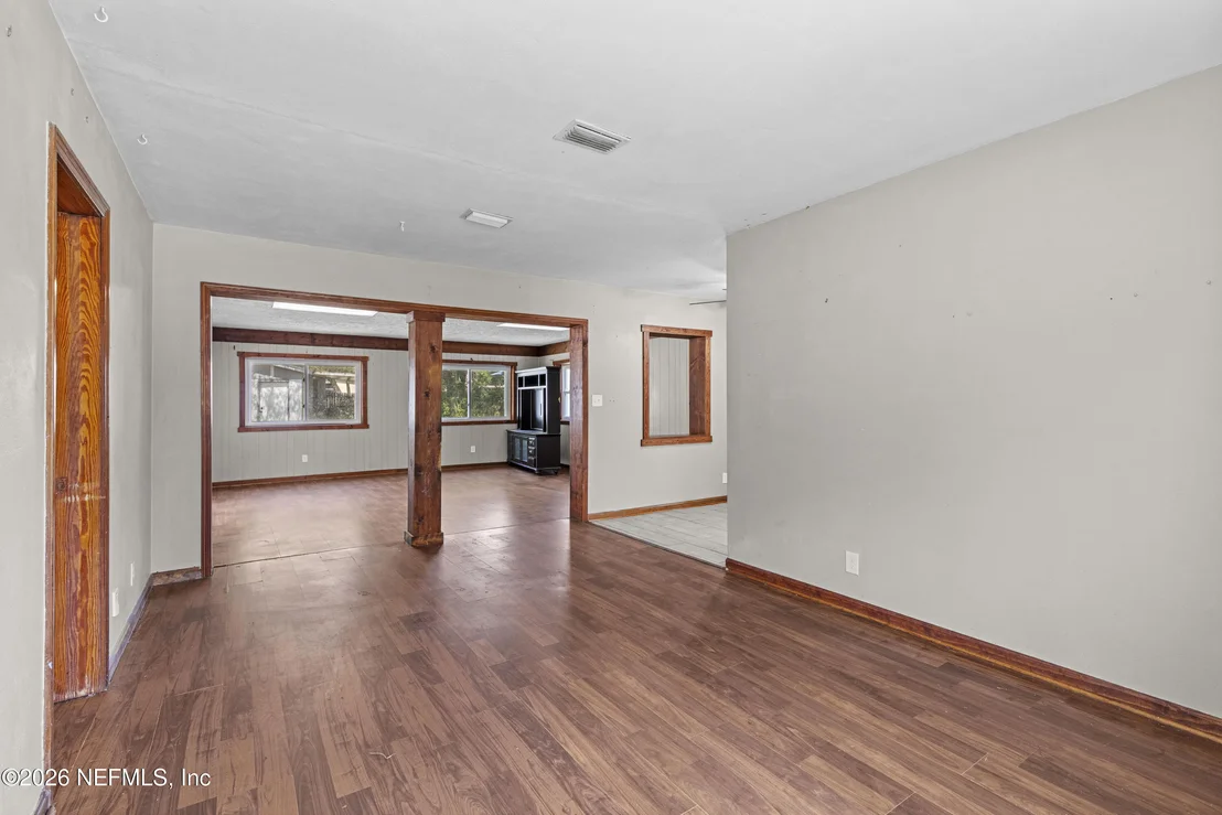 Photo of 4122 RENDALE Drive N