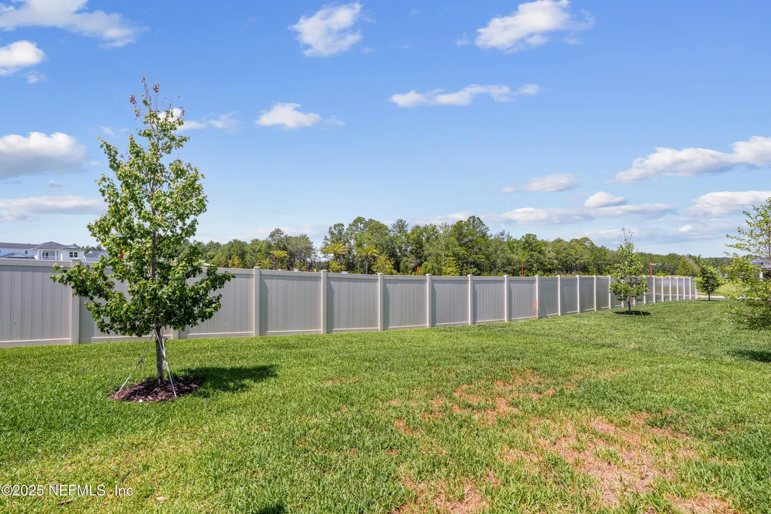 Photo of 264 HILLENDALE Circle