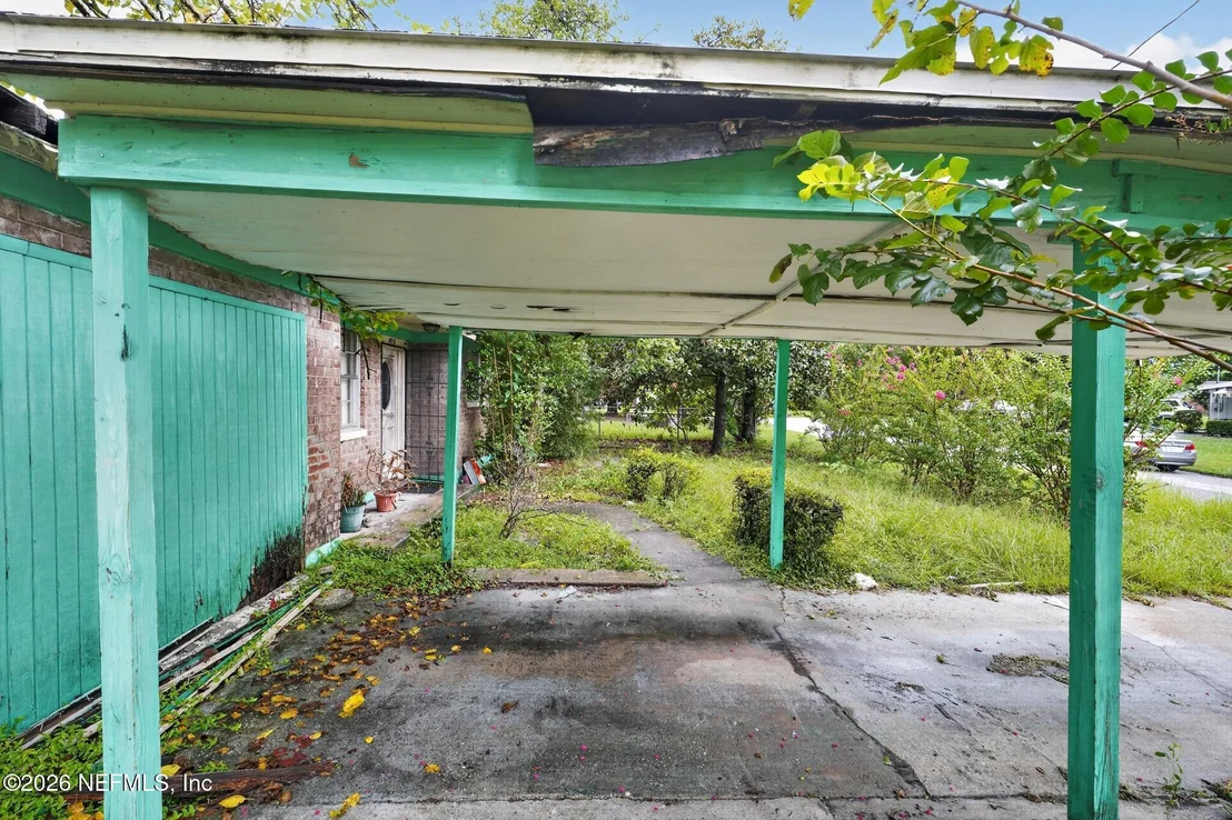Photo of 4915 CHIVALRY Drive
