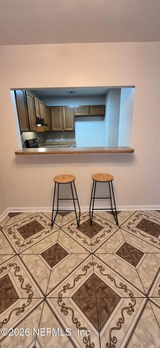 Photo of 8390 ARGYLE CORNERS Drive