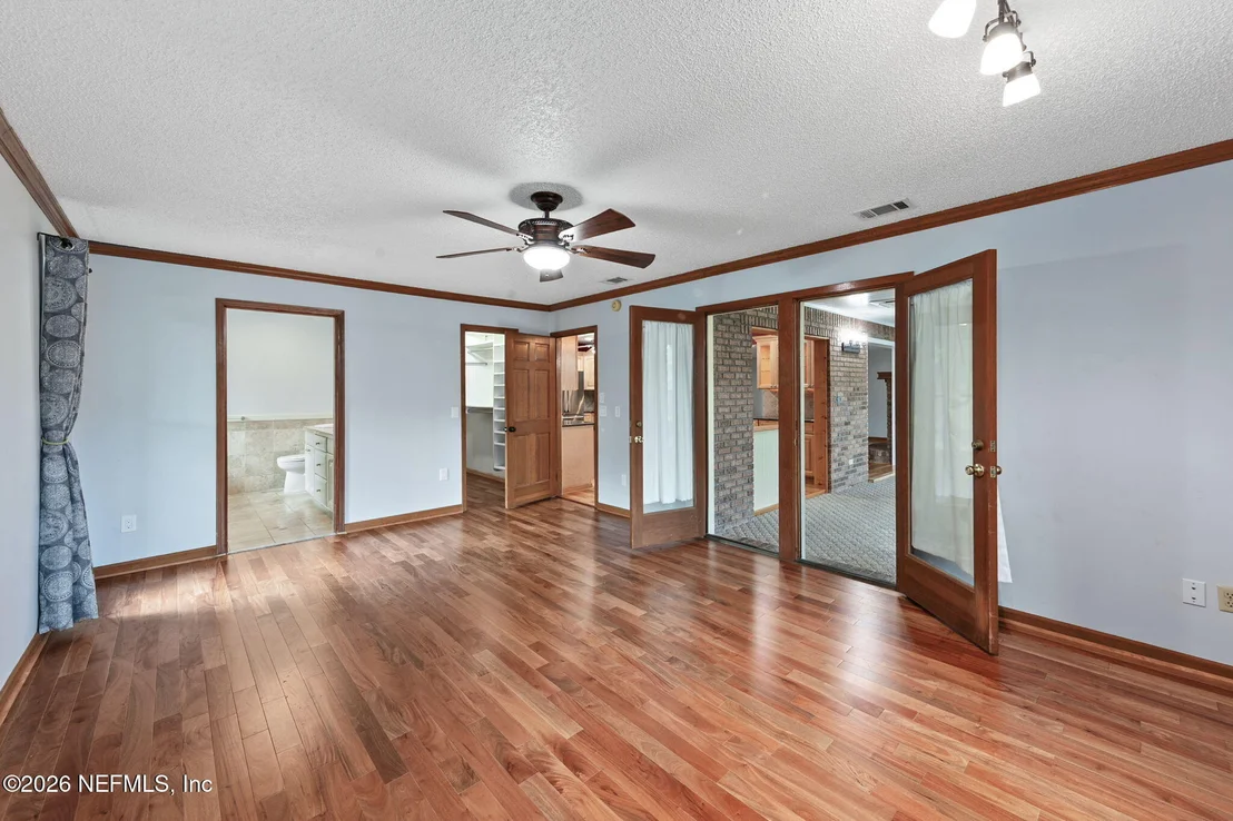 Photo of 11548 BASKERVILLE Road