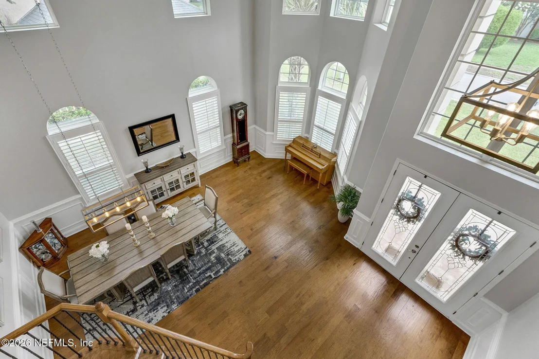 Photo of 137 ELLSWORTH Circle
